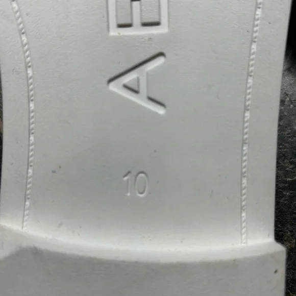 AEROSOLES Women’s Salome Mules NWOB - Picture 7 of 7